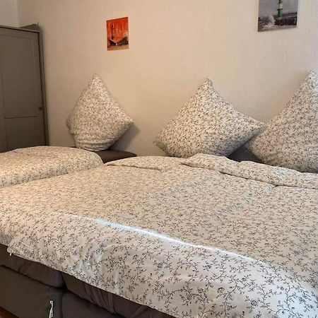 Beste Lage In Rostock: 2-Zimmerwohnung Mit Balkon Im 1.Og 外观 照片