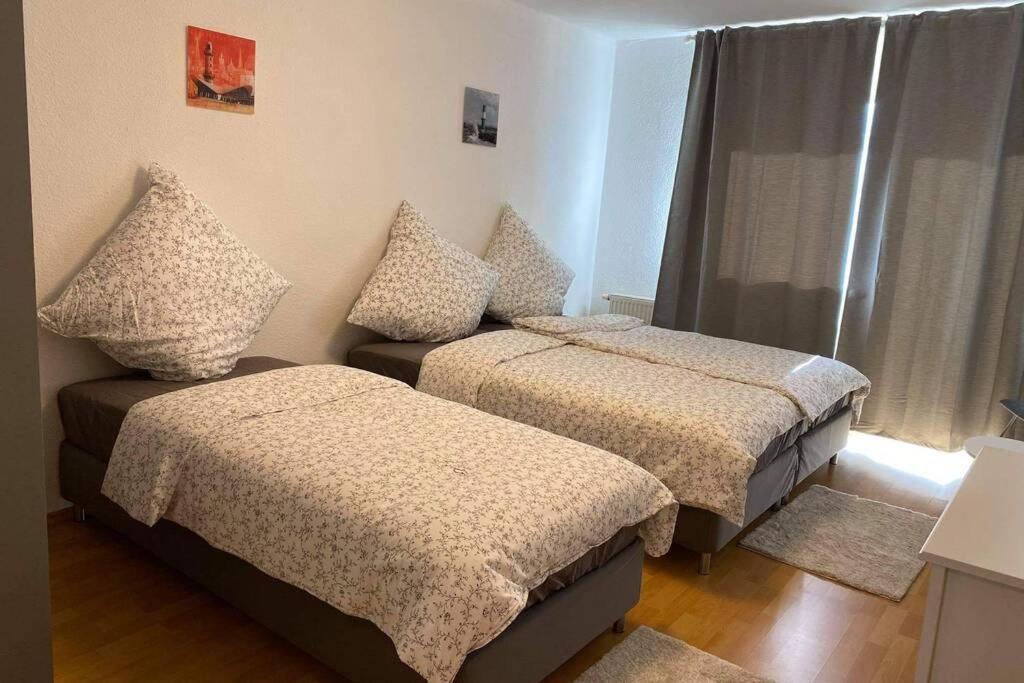 Beste Lage In Rostock: 2-Zimmerwohnung Mit Balkon Im 1.Og 外观 照片