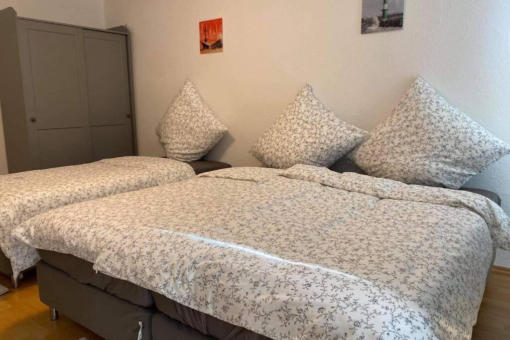 Beste Lage In Rostock: 2-Zimmerwohnung Mit Balkon Im 1.Og 外观 照片